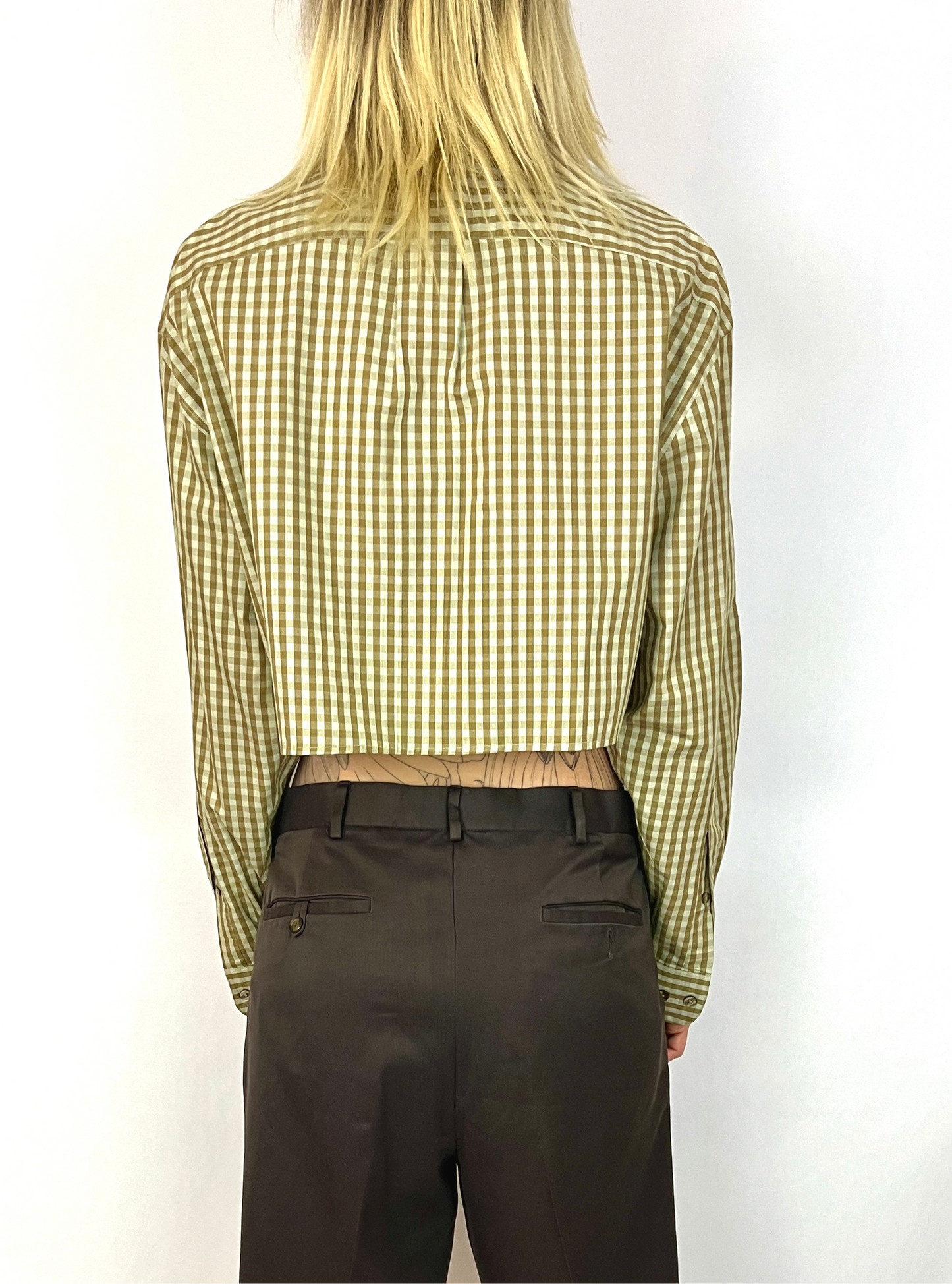 CUSTOM VTG COTTON OXFORD, BURNT GINGHAM. CROPPED, CUT-OUT COLLAR