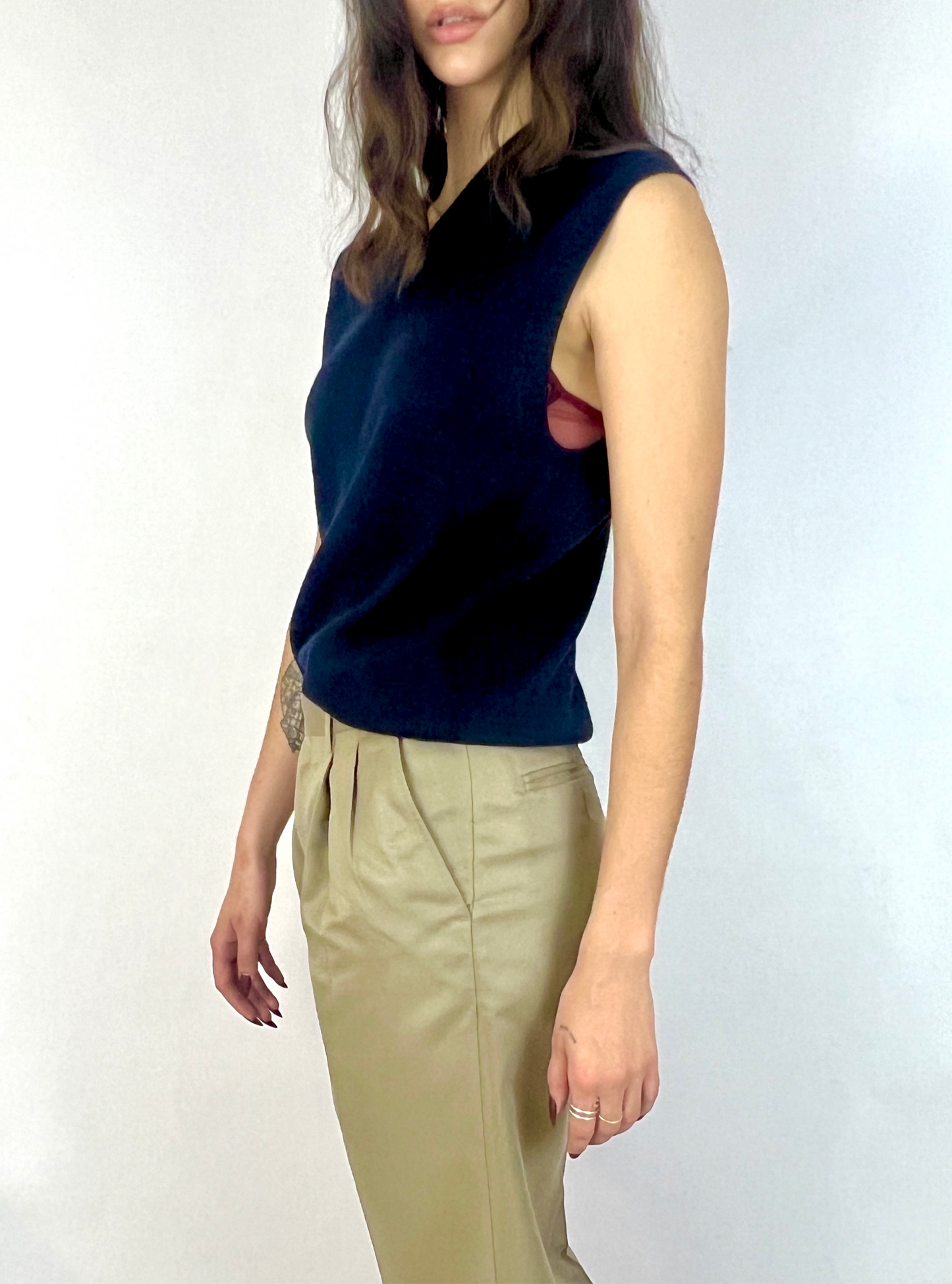 CASHMERE SWEATER VEST, CREVASS