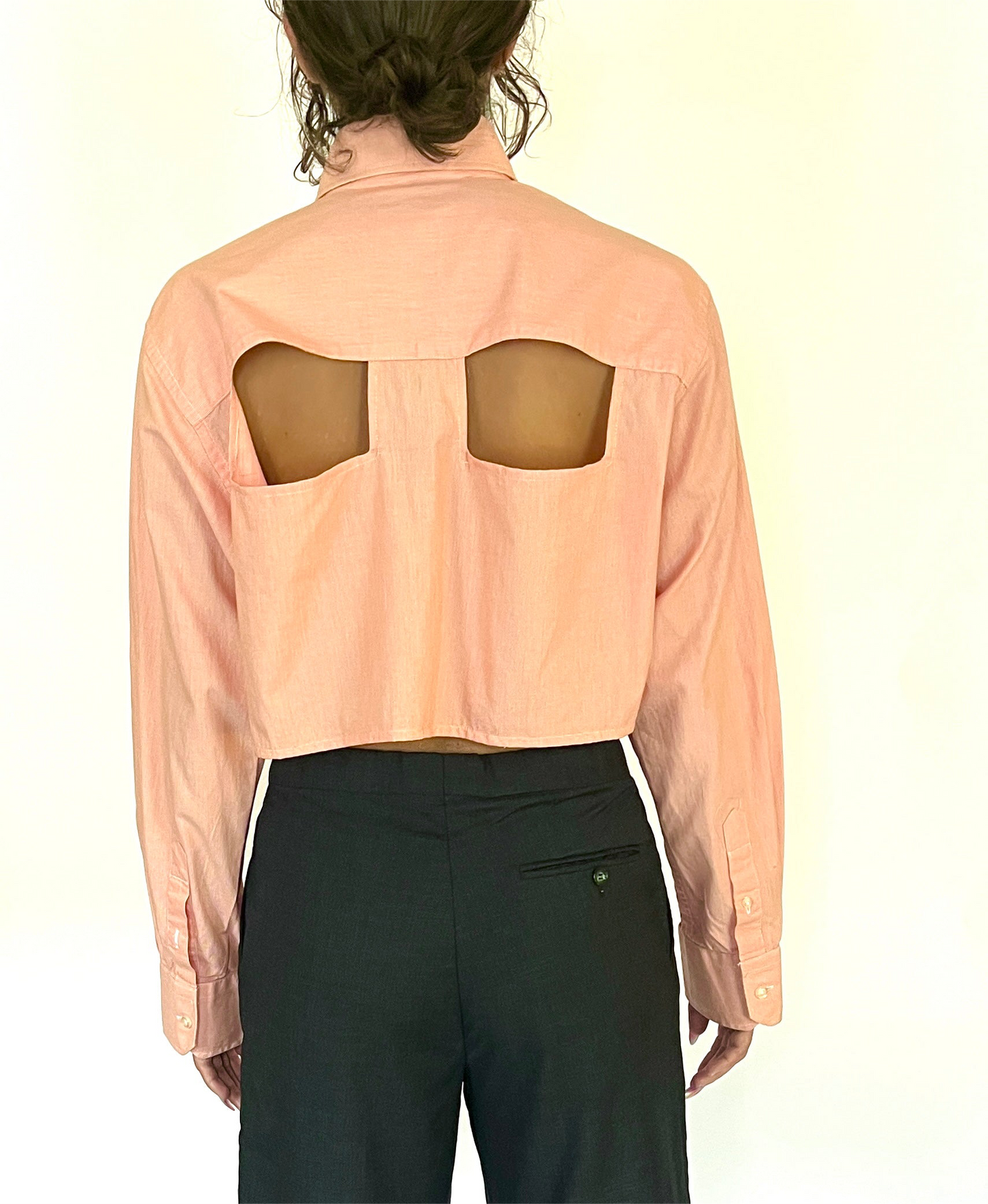 CUSTOM VTG COTTON OXFORD, FALL. CROPPED, CUT-OUT COLLAR & BACK