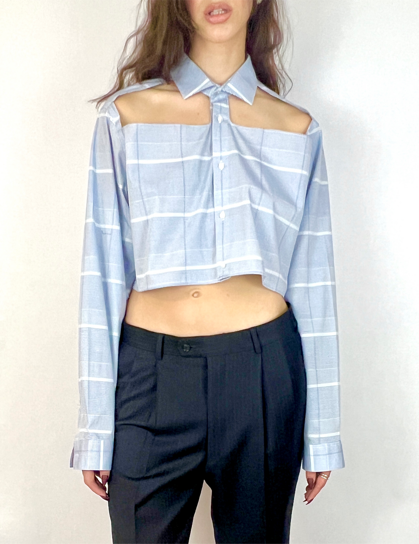 CUSTOM VTG COTTON OXFORD, LT BLUE PLAID. CROPPED, CUT-OUT COLLAR
