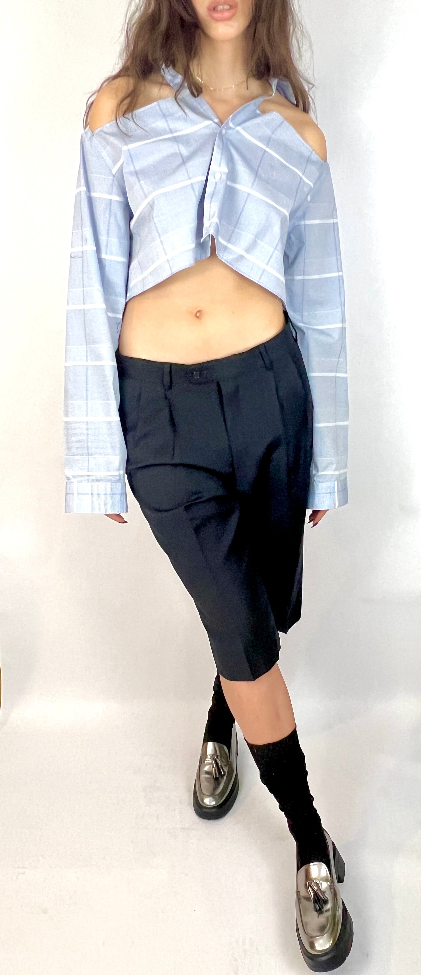 CUSTOM VTG COTTON OXFORD, LT BLUE PLAID. CROPPED, CUT-OUT COLLAR