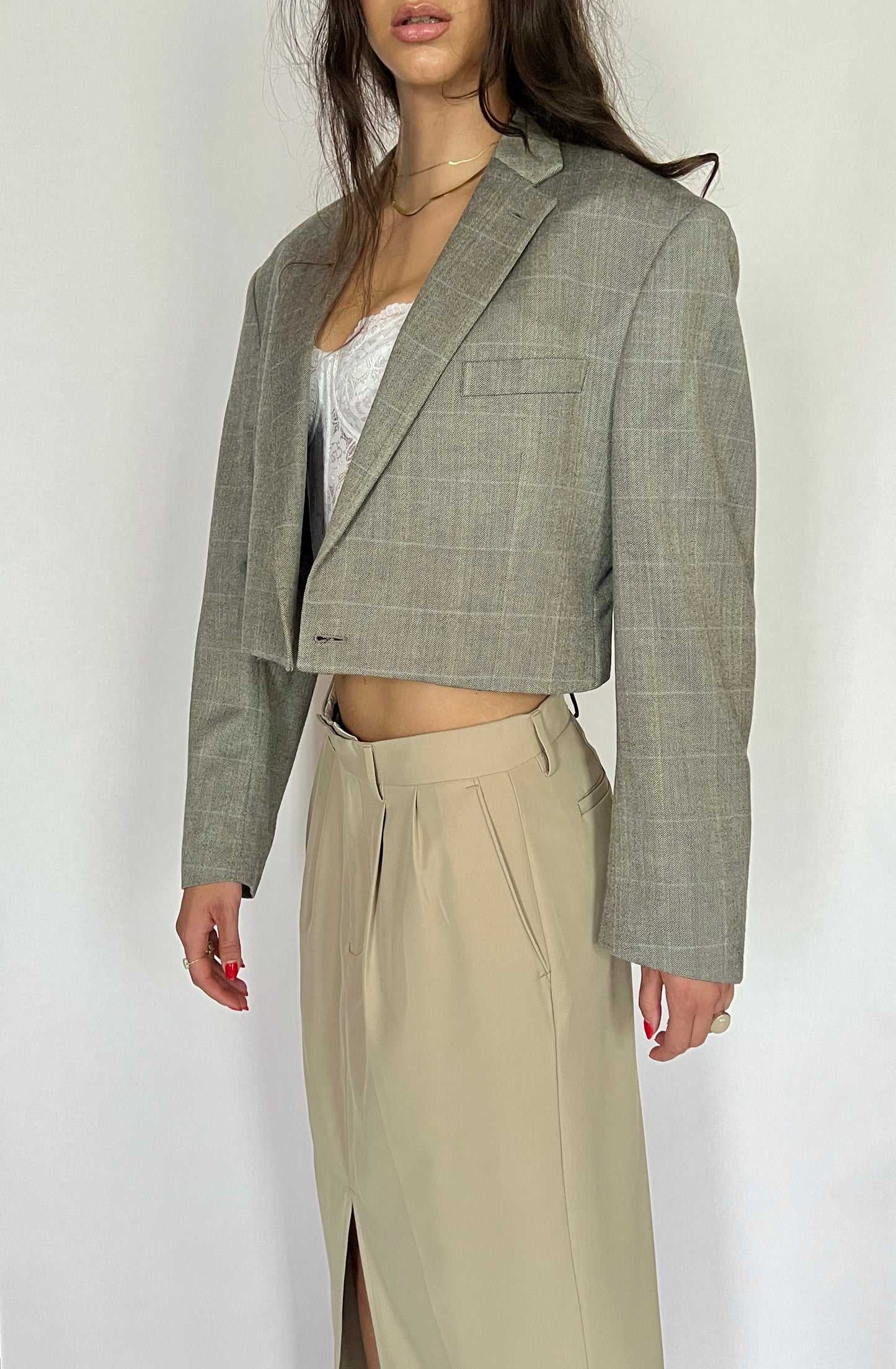 CUSTOM VTG SILK & WOOL OVERSIZED BLAZER, GRAY PLAID. CROPPED, HIGH BACK