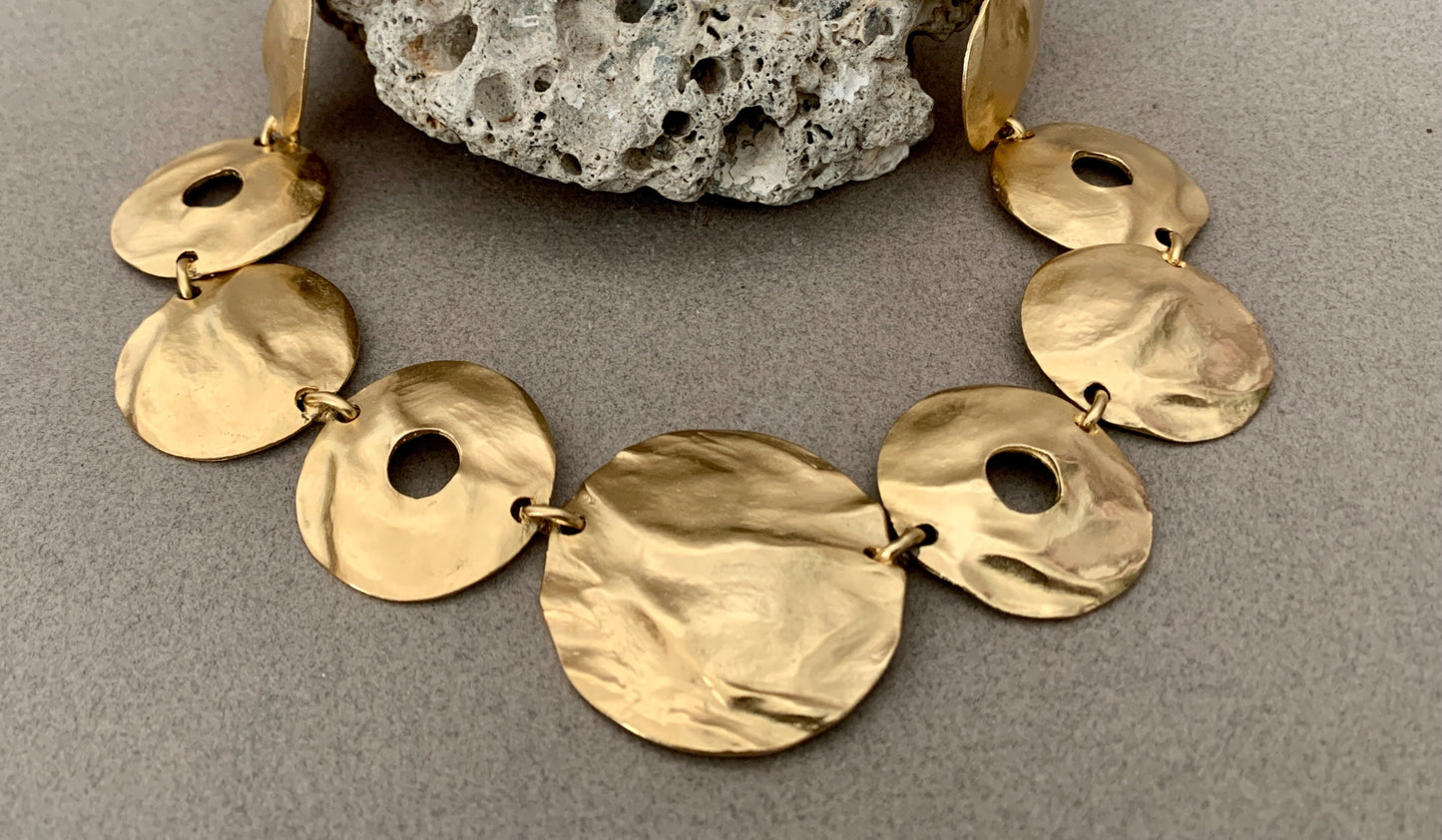 GOLD DISK LINK STATEMENT NECKLACE