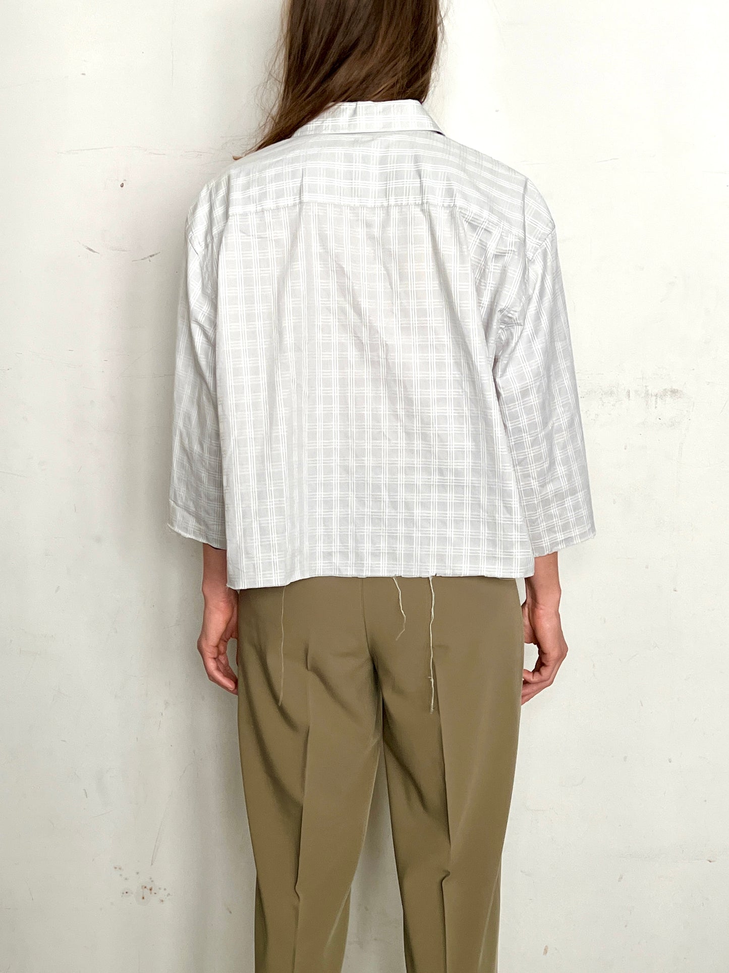 CUSTOM CROPPED TOP, WHITE/GRAY PLAID