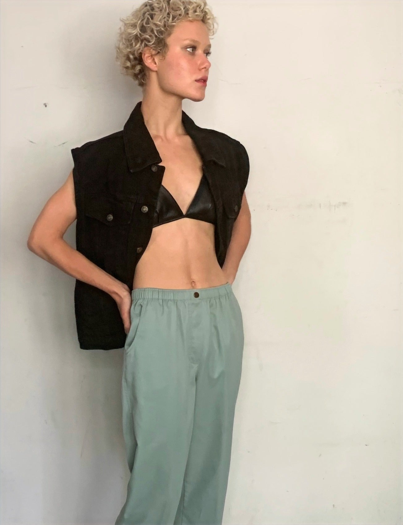 OVERSIZED DENIM UTILITY VEST, ASH