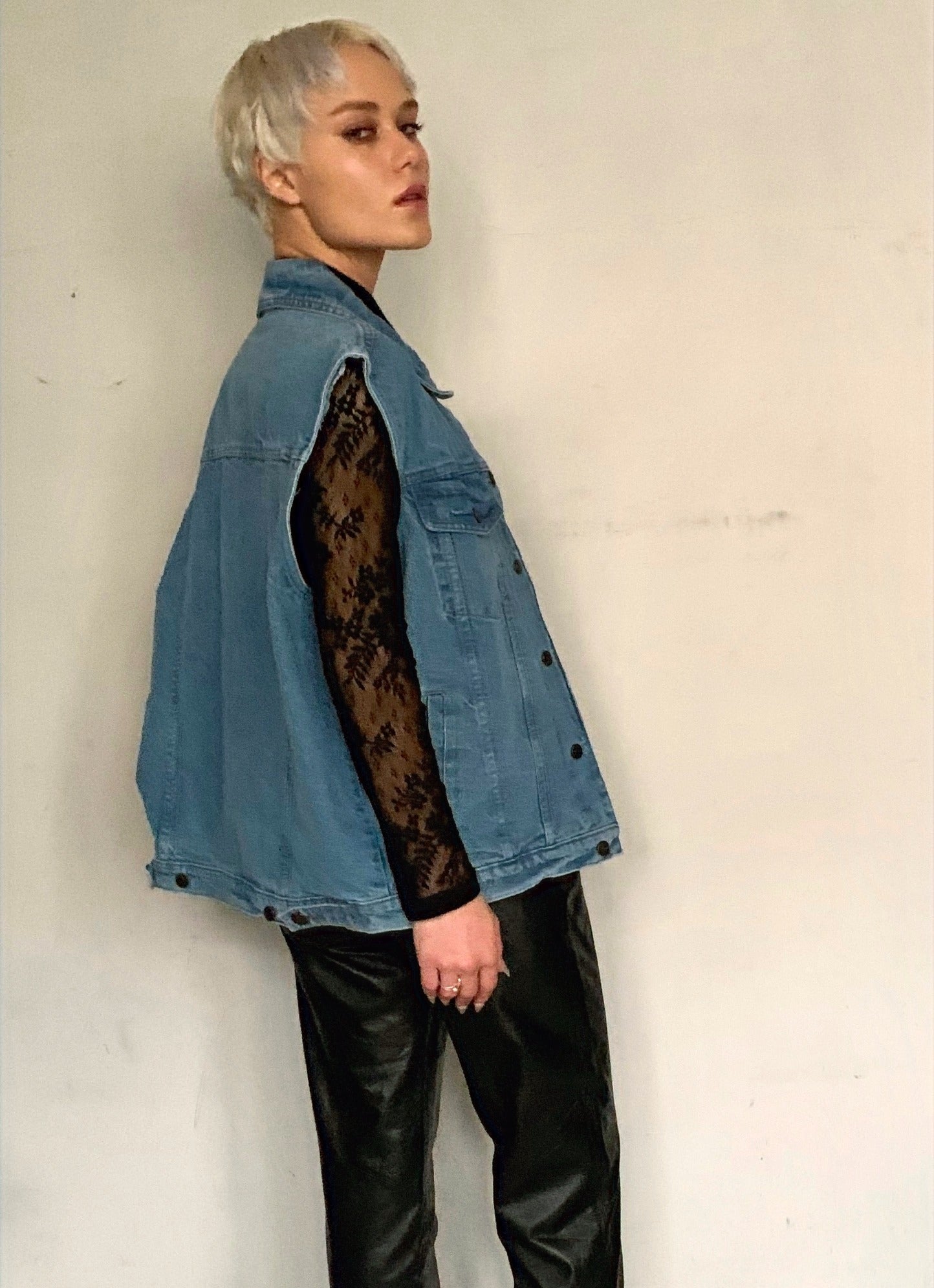 OVERSIZED DENIM UTILITY VEST, SEA