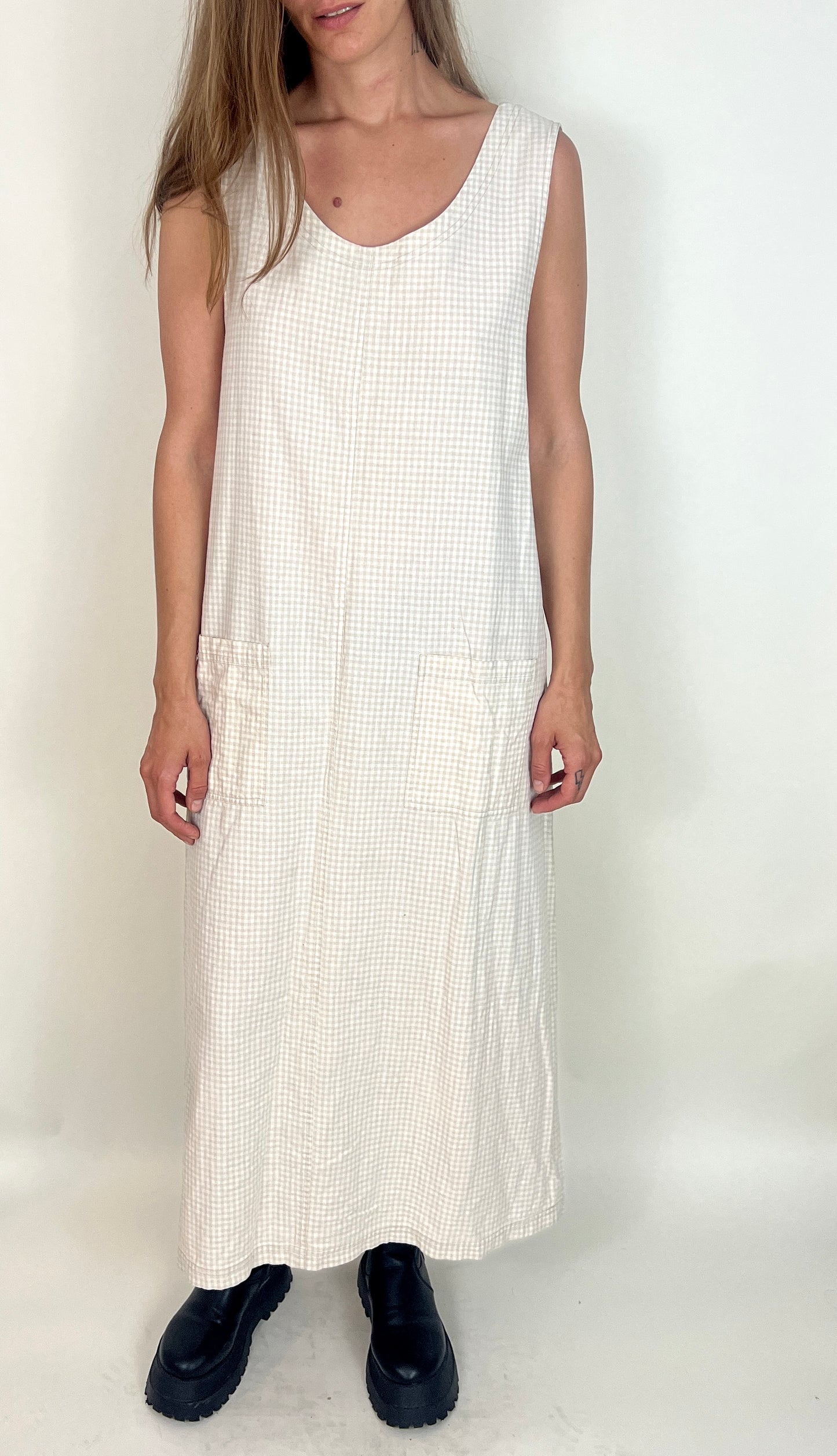 SLINKY LINEN GRUNGE MAXI DRESS, BEIGE GINGHAM