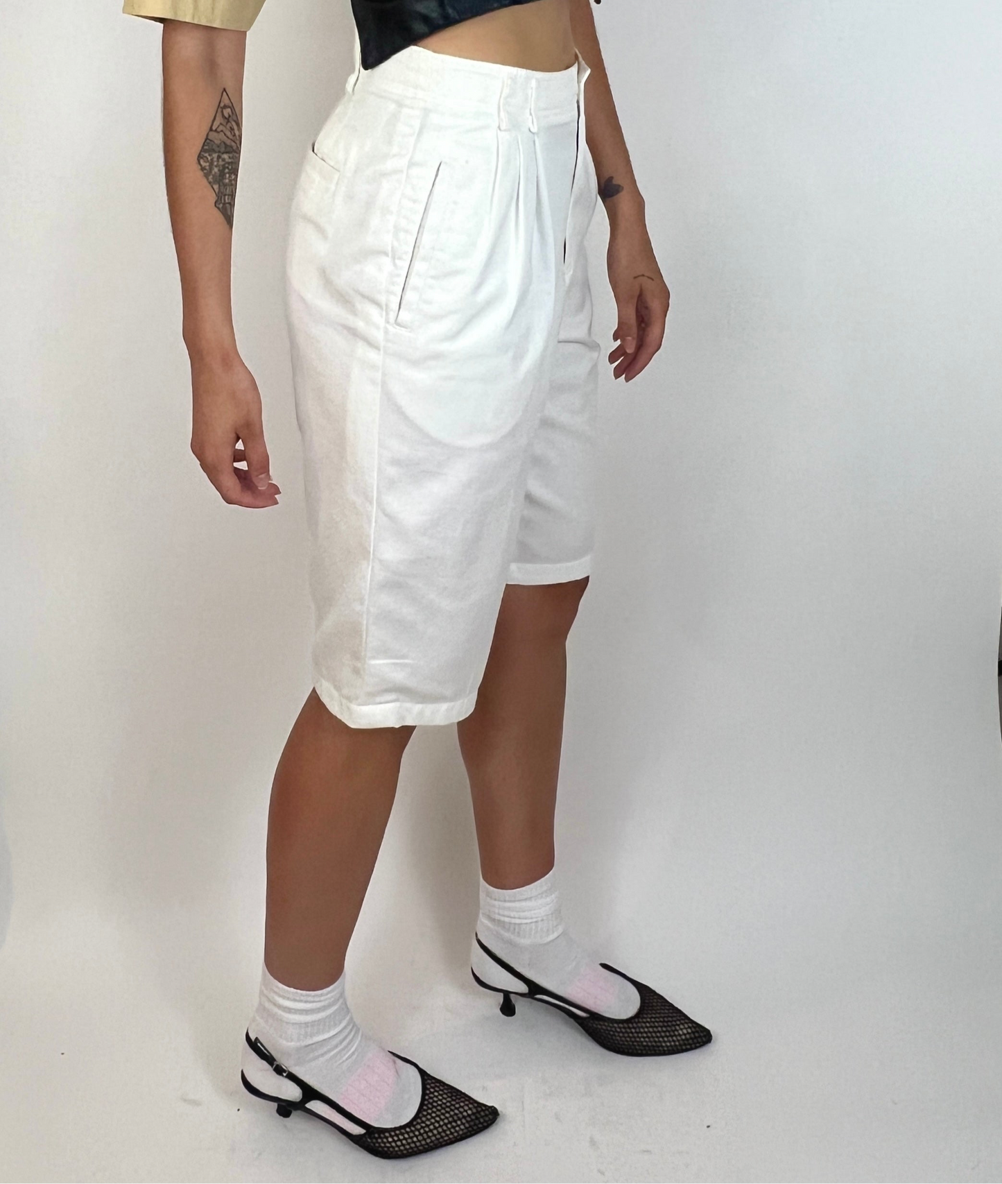 CUSTOM VTG COTTON BERMUDA SHORTS, ICE