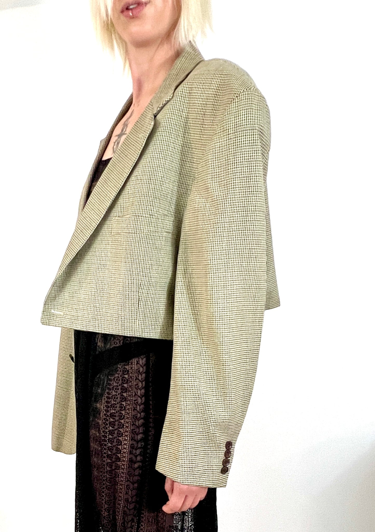 CUSTOM VTG OVERSIZED SILK BLAZER, BEIGE/BLACK HOUNDSTOOTH. 1/2 CROP