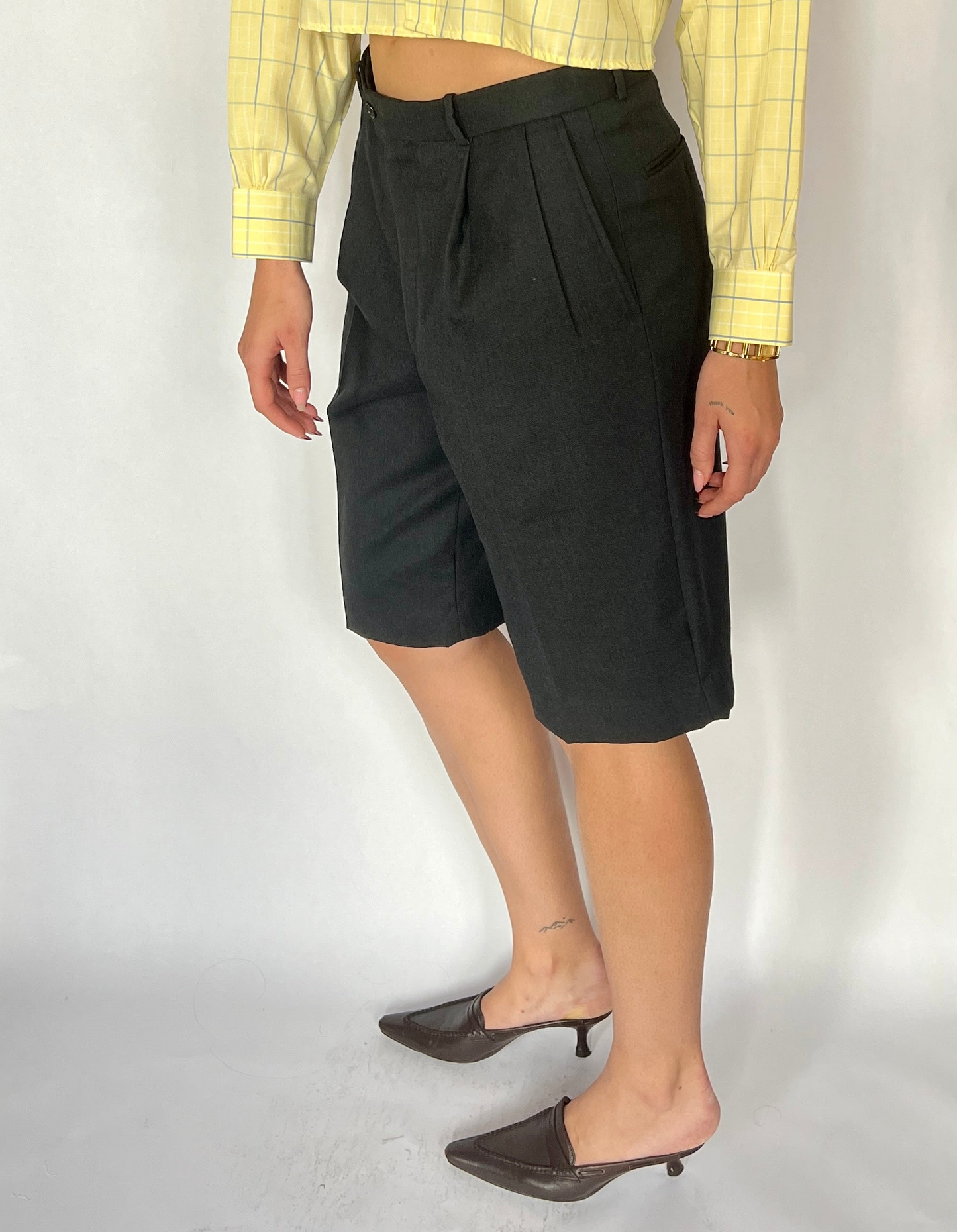 CUSTOM VTG WOOL PLEATED LONG SHORTS, CHAR