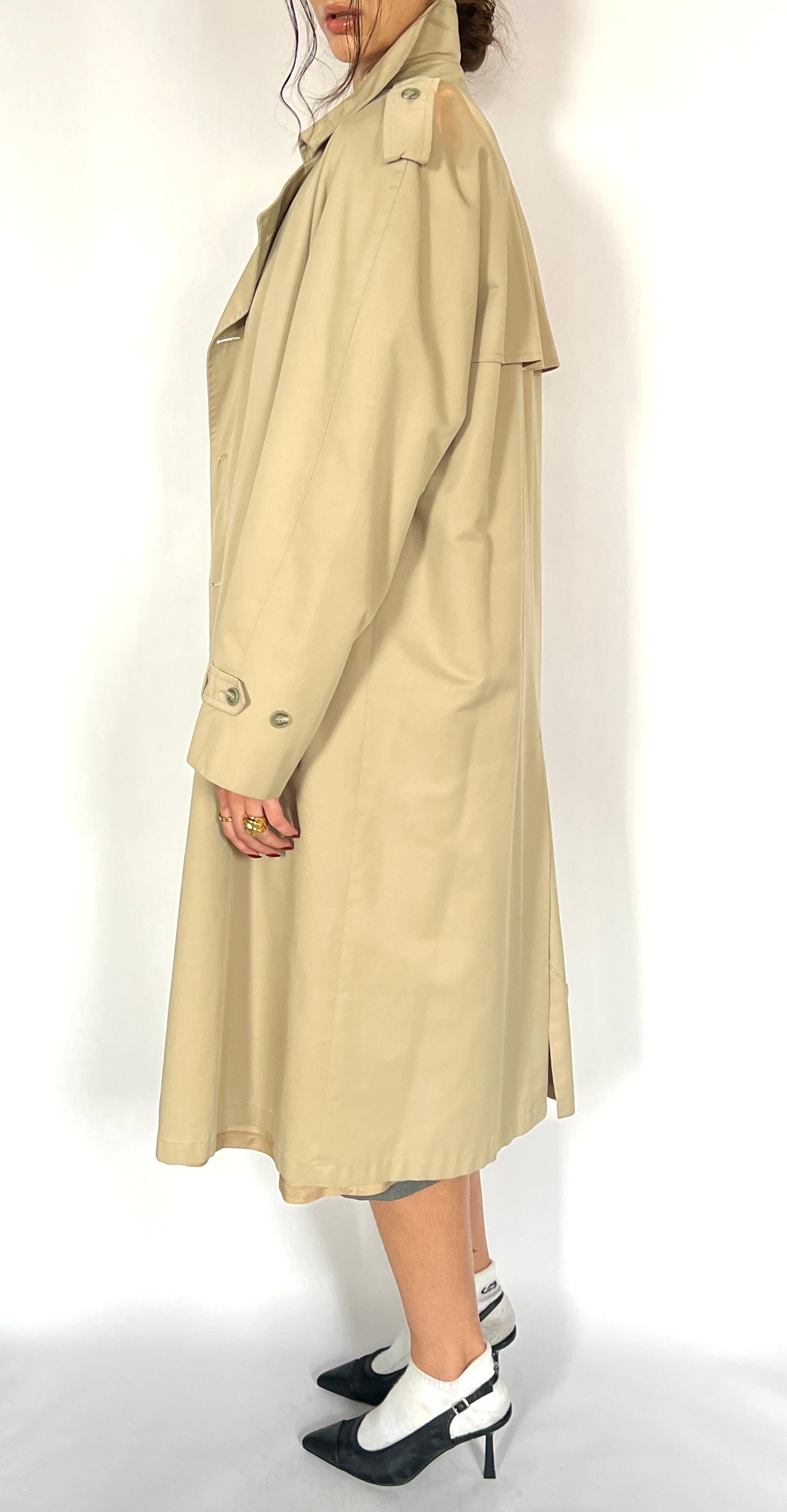 1980S CHRISTIAN DIOR OVERSIZED TRENCH COAT, SAND