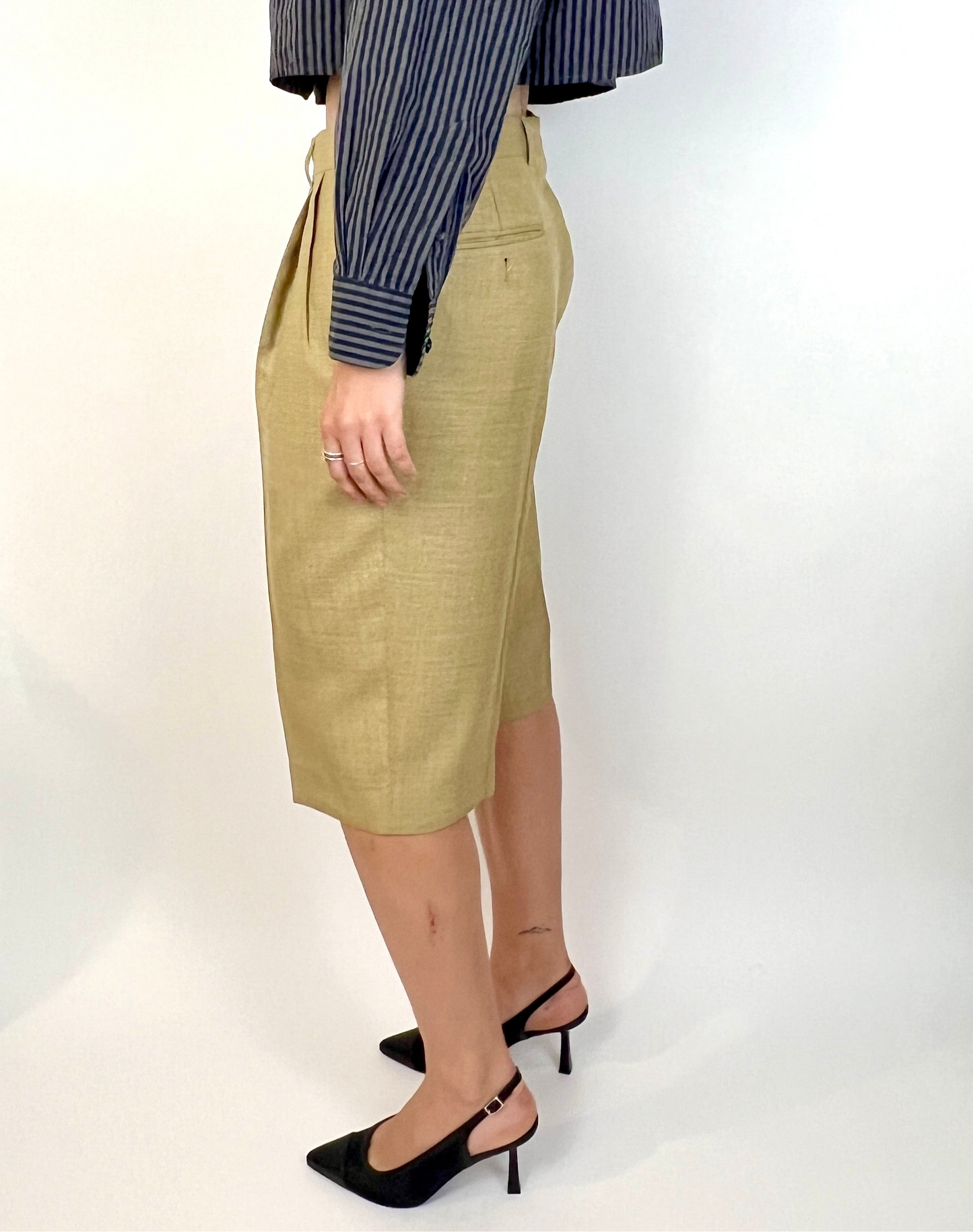 CUSTOM VTG WOOL PLEATED WIDE LEG SHORTS, BEIGE WEAVE