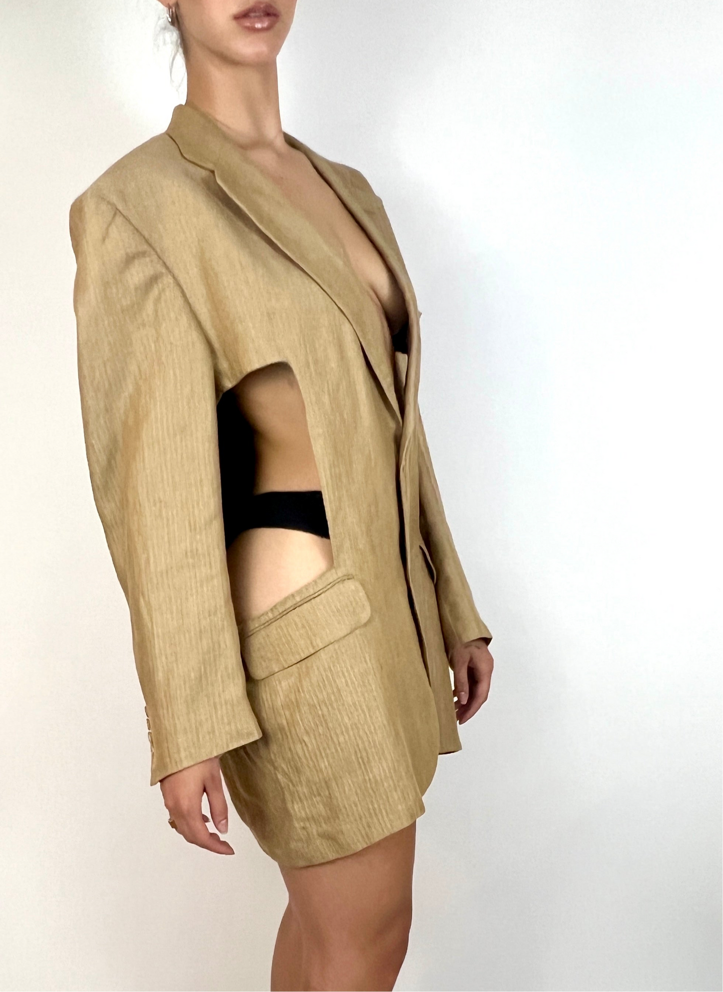 CUSTOM VTG SILK OVERSIZED BLAZER, CUT-OUT. BEIGE CHEVRON WEAVE