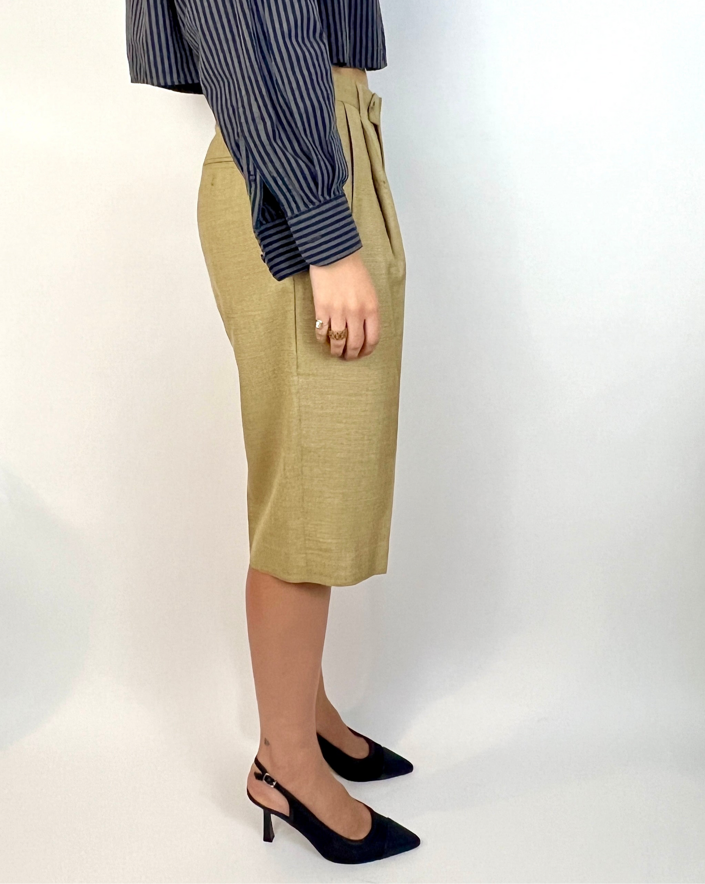 CUSTOM VTG WOOL PLEATED WIDE LEG SHORTS, BEIGE WEAVE