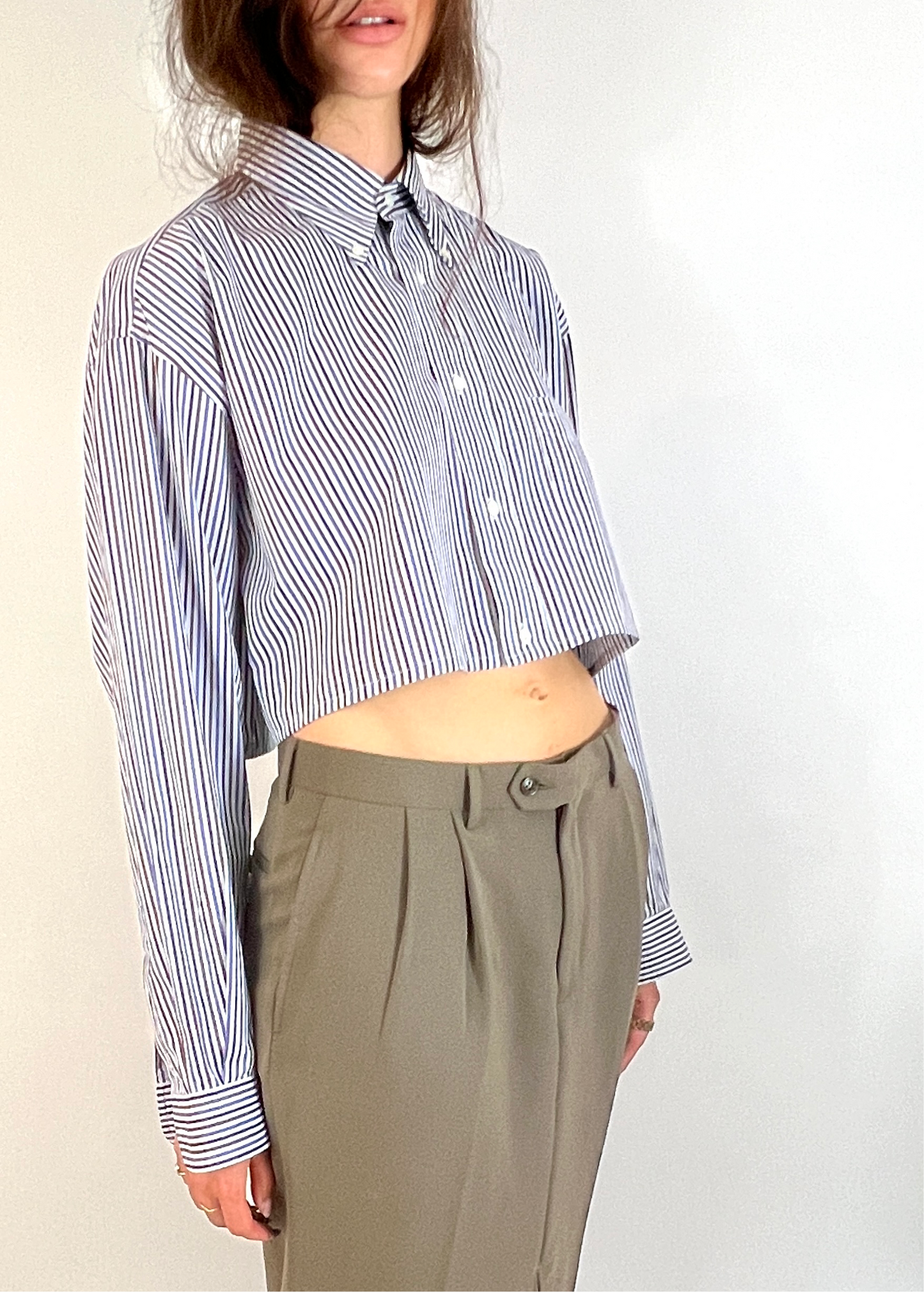 CUSTOM VTG COTTON OXFORD, BLUE & BROWN STRIPE. CROPPED