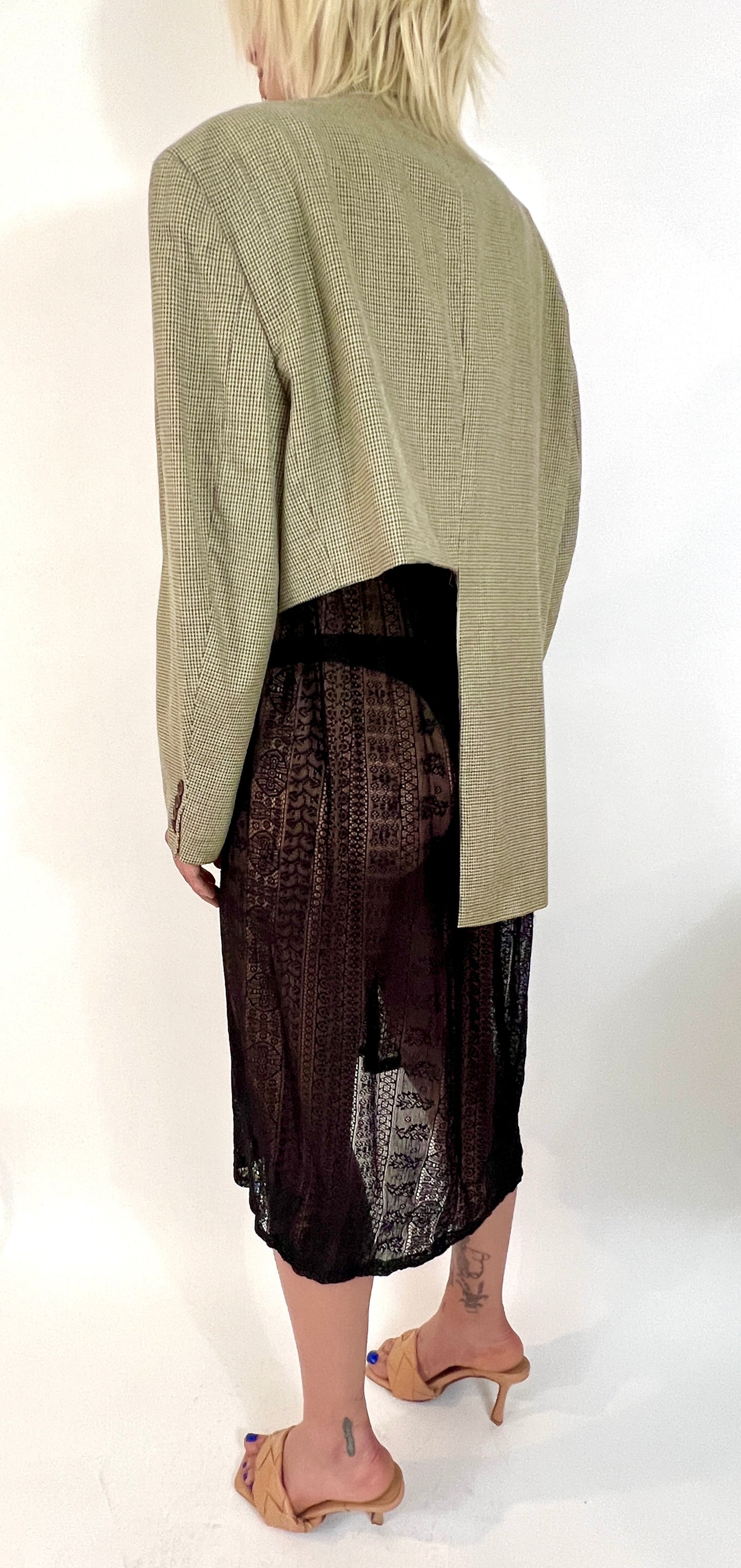 CUSTOM VTG OVERSIZED SILK BLAZER, BEIGE/BLACK HOUNDSTOOTH. 1/2 CROP