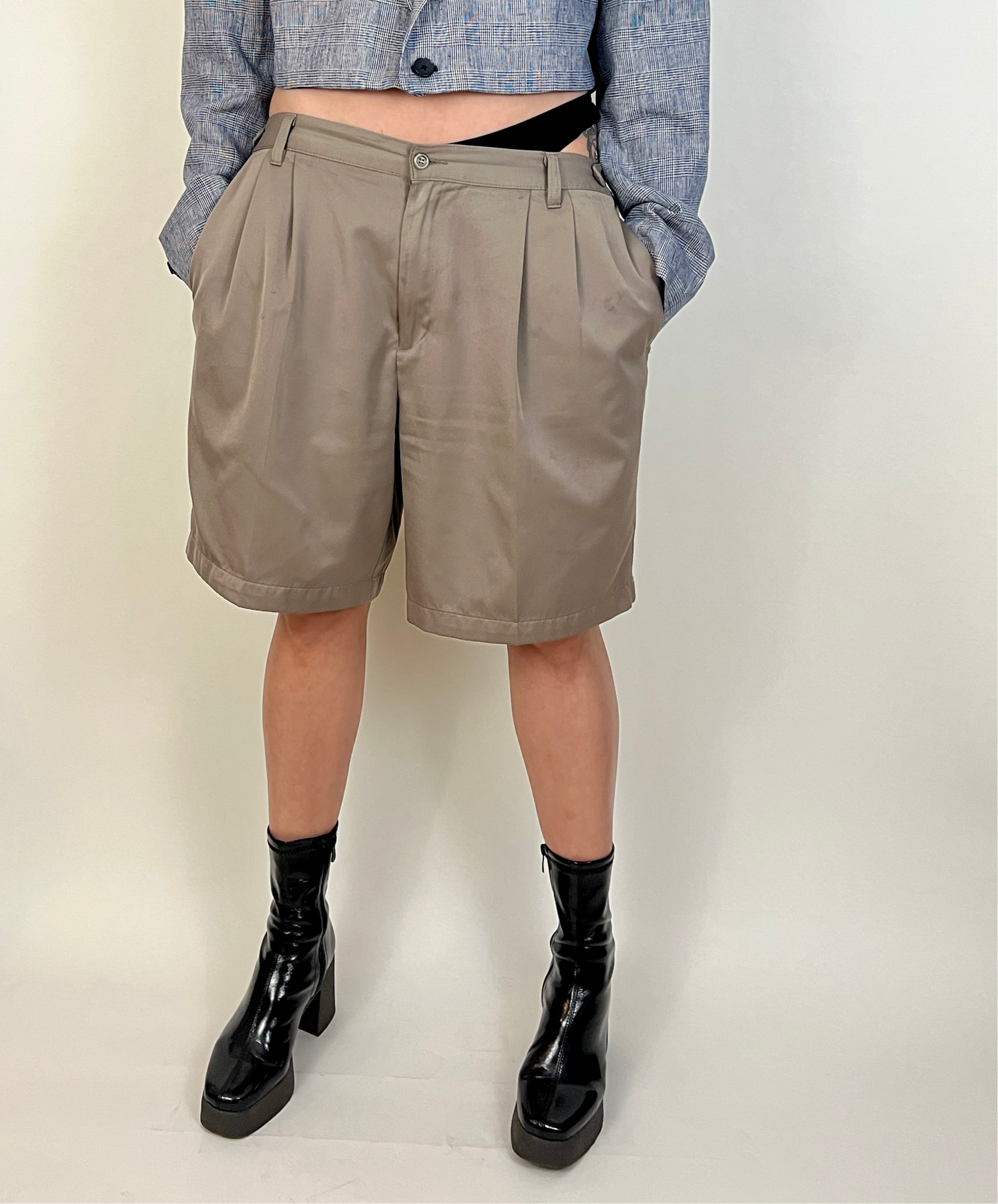 BERMUDA WIDE LEG COTTON SHORTS, TWIG