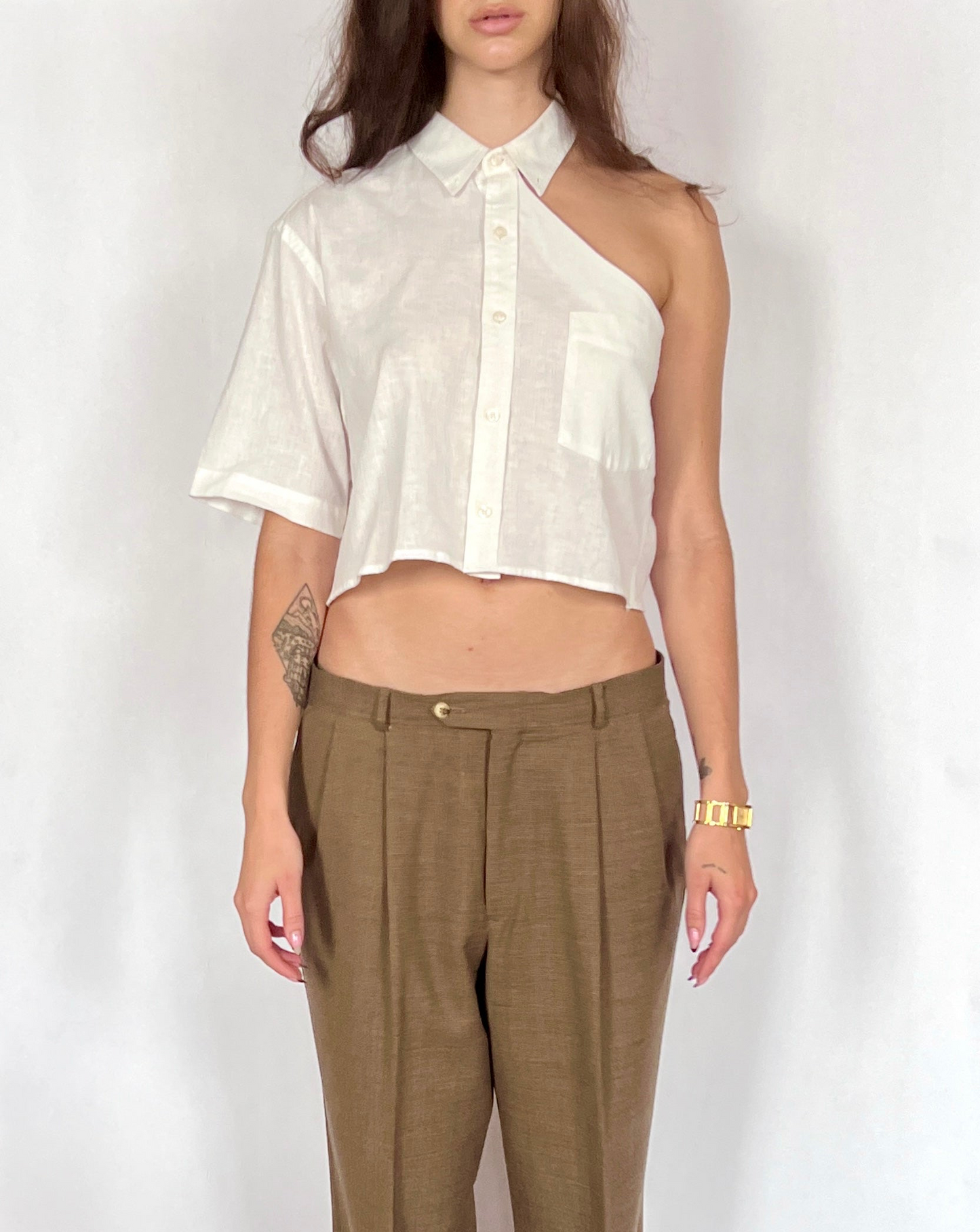 CUSTOM VTG LINEN OXFORD, ICE.  CROPPED, ONE SHOULDER