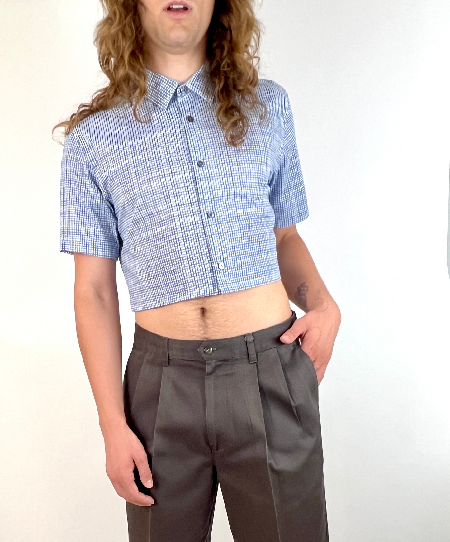 CUSTOM VTG HUGO BOSS OXFORD, SS BLUE MICRO PLAID.  CROPPED