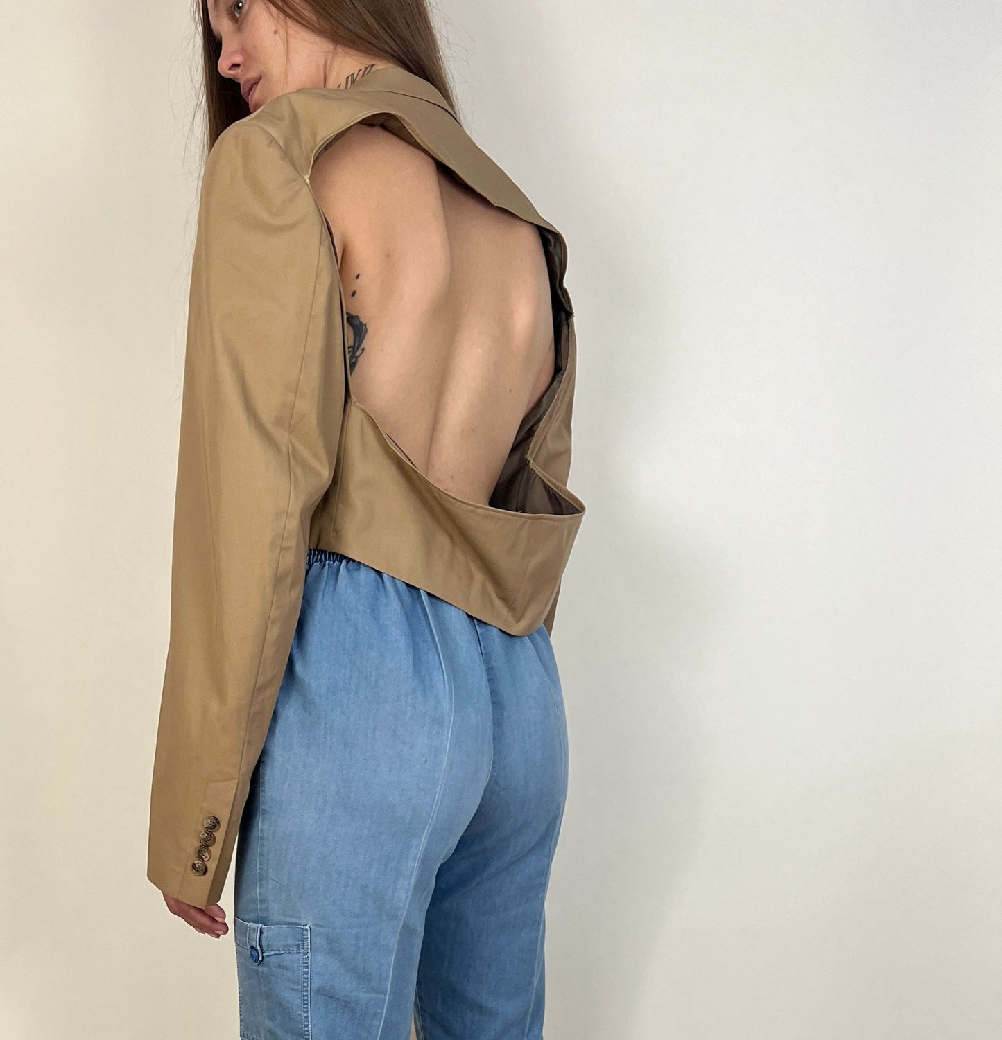 CUSTOM VTG COTTON BLAZER, WARM BEIGE. OPEN BACK, CROPPED