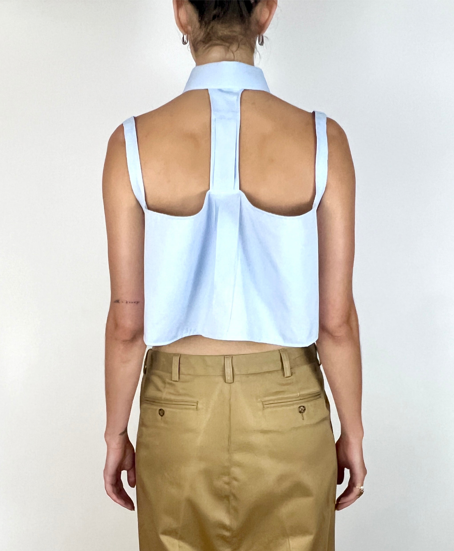 CUSTOM VTG COTTON OXFORD, HALTER TANK. BLUE SKY