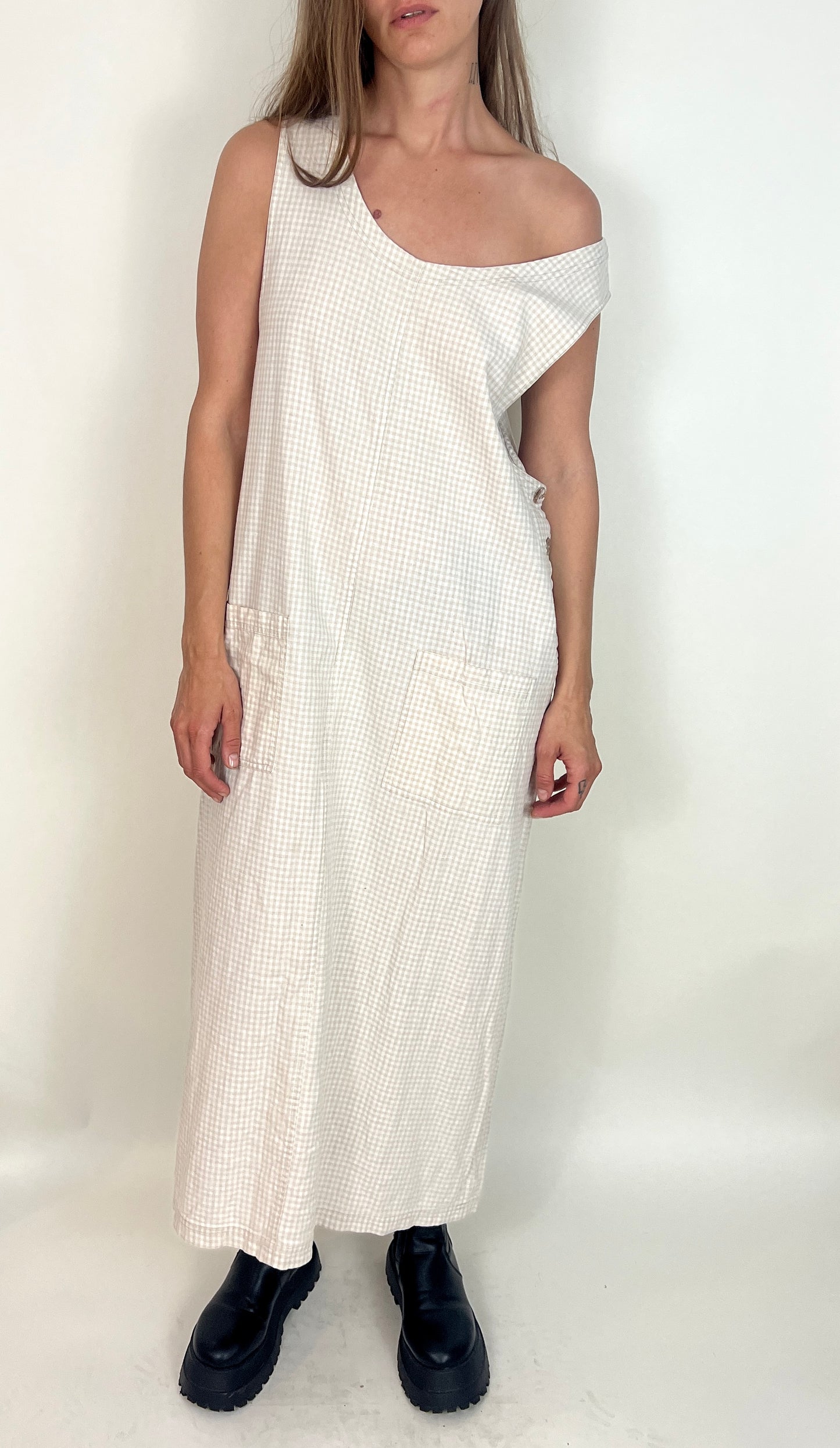 SLINKY LINEN GRUNGE MAXI DRESS, BEIGE GINGHAM