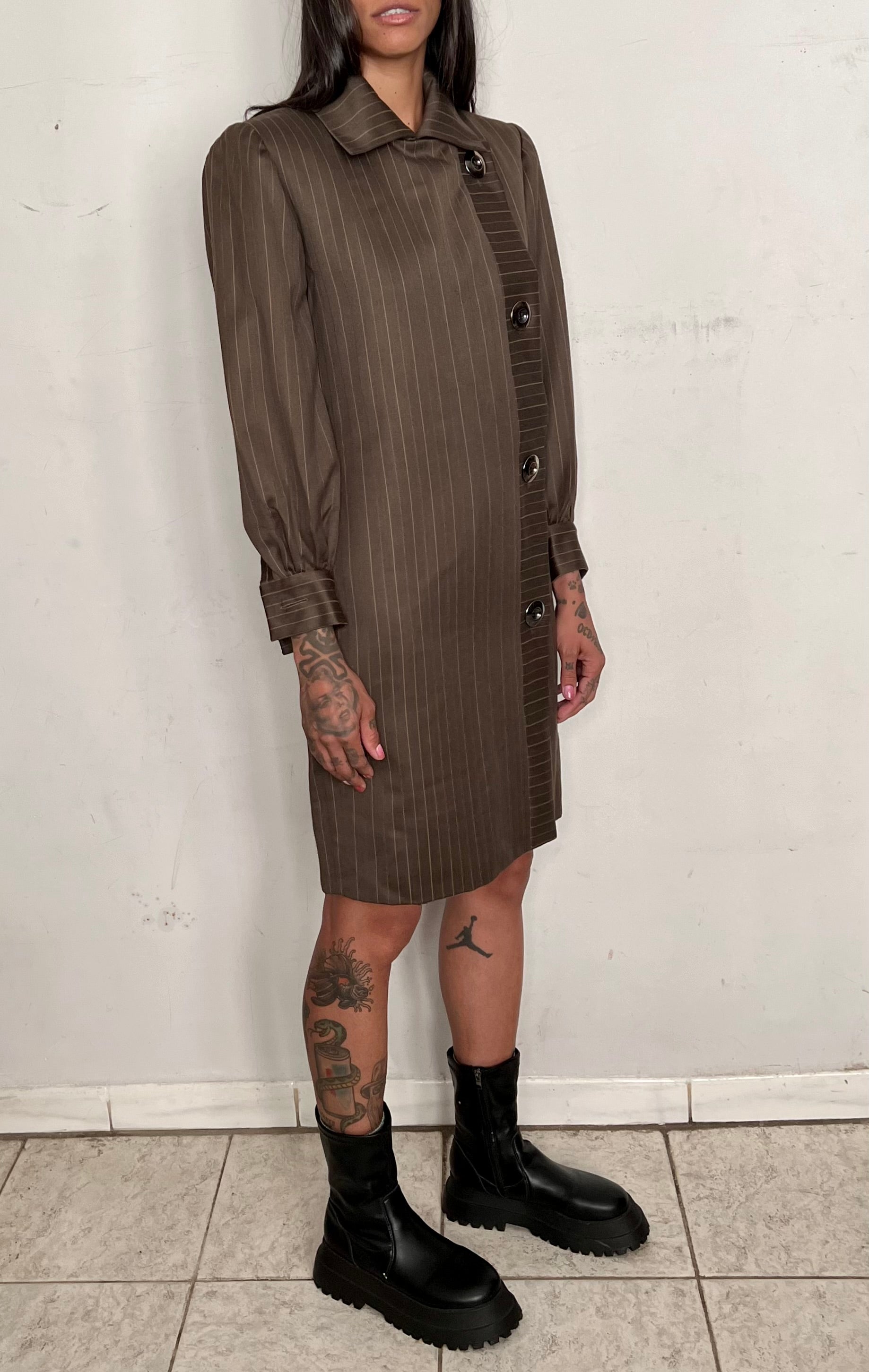 VINTAGE GIVENCHY PINSTRIPE SUIT DRESS – ÉMEUTE VINTAGE GIVENCHY PINSTRIPE SUIT DRESS – ÉMEUTE