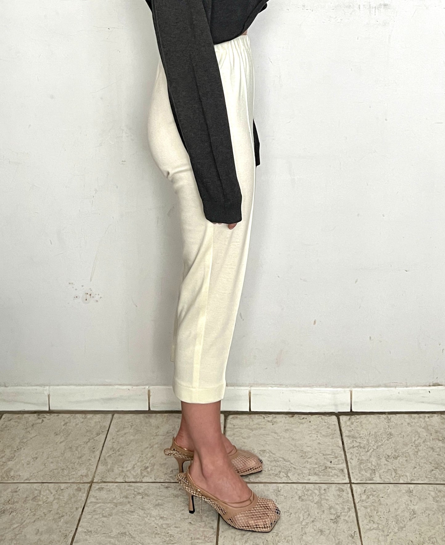 HIGH WAIST PRESSED TROUSERS, VANILLA