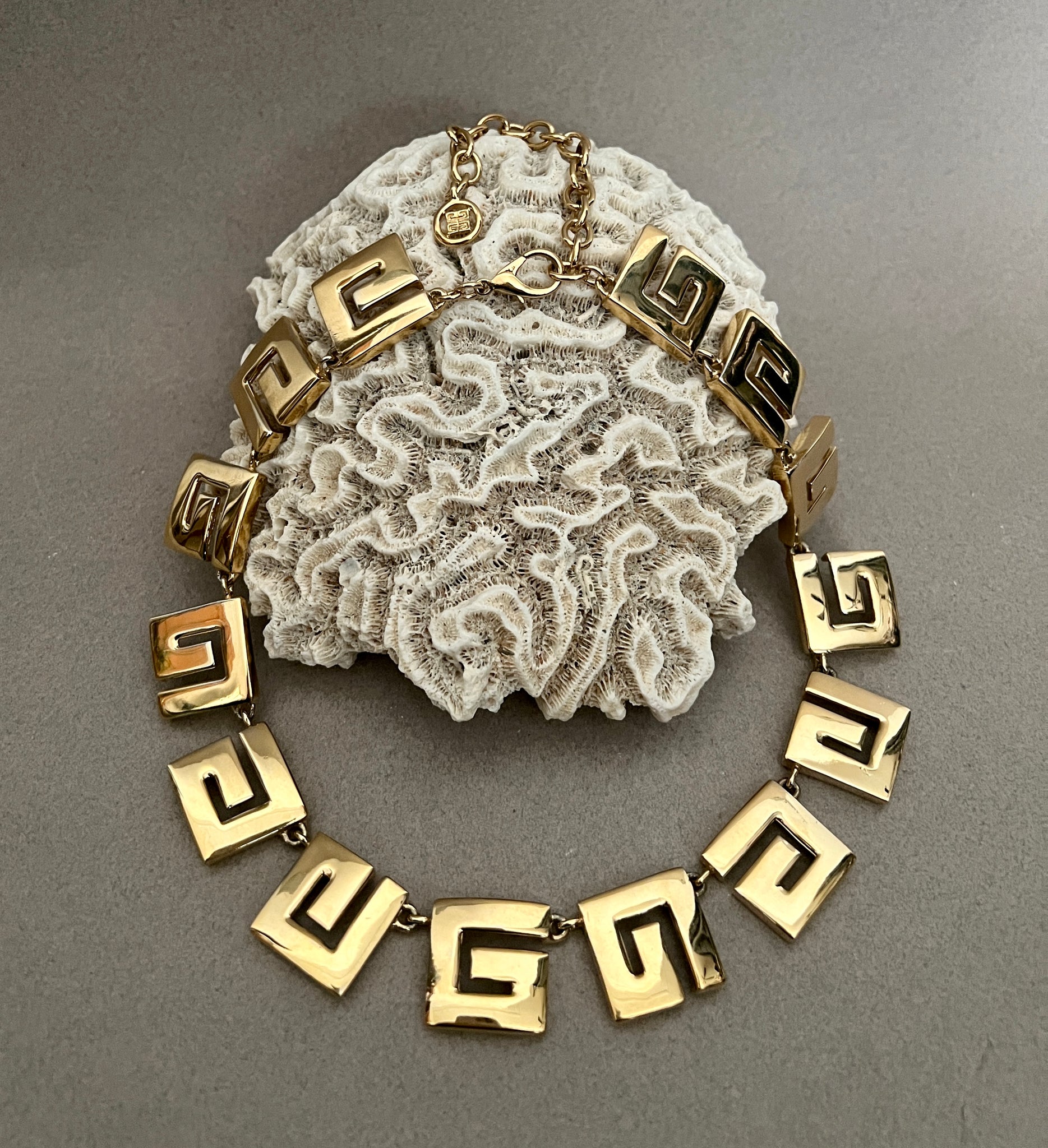 1970S GIVENCHY SIGNET NECKLACE