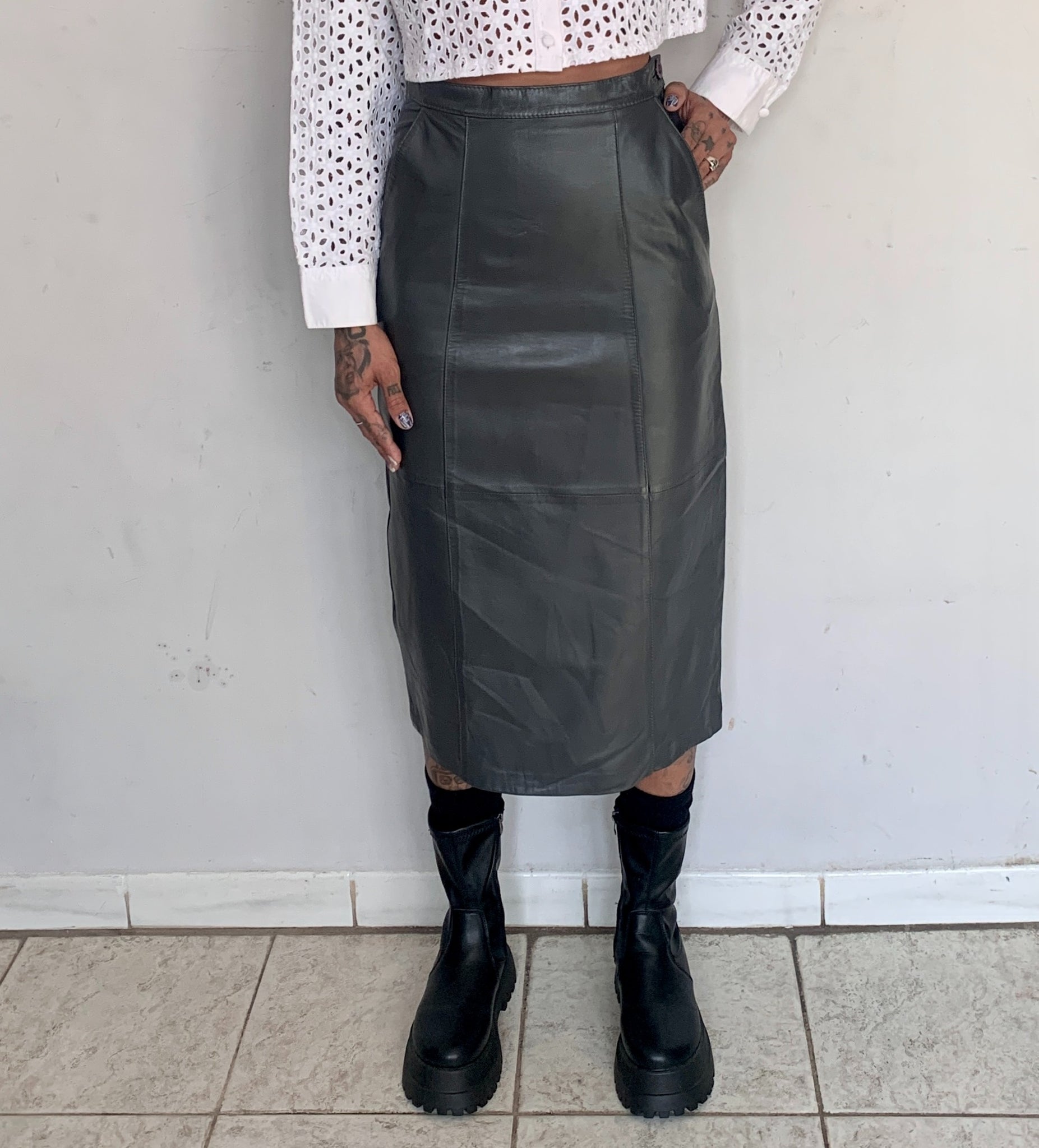 HIGH RISE LEATHER SKIRT, STORM