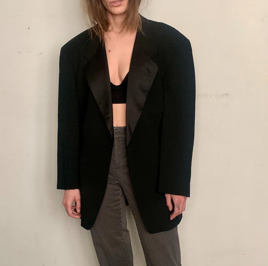 VINTAGE ARMANI OVERSIZED TUX JACKET