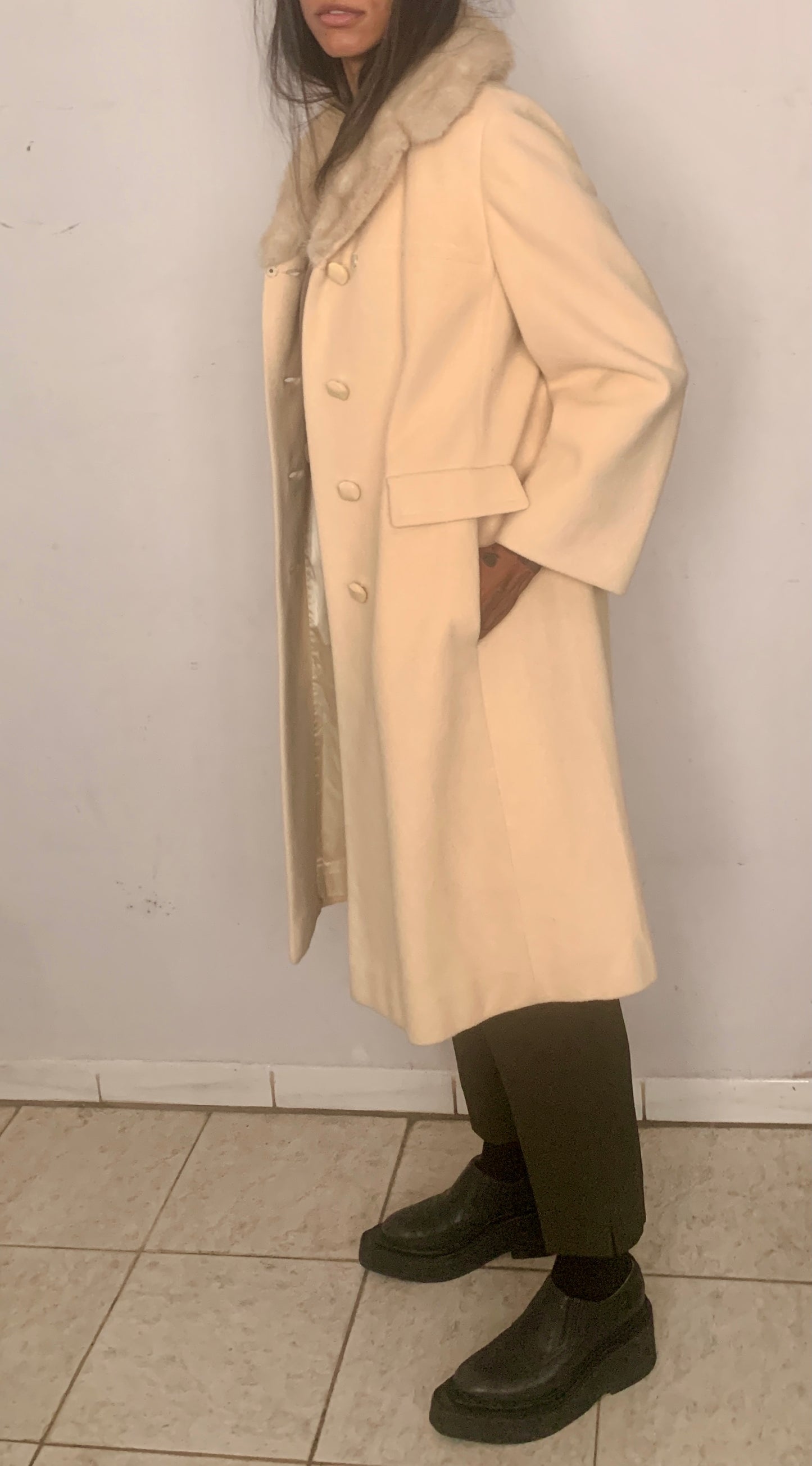 MOD CREAM WOOL COAT