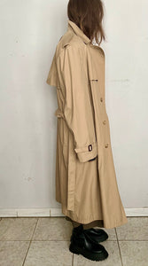1970S OVERSIZED TRENCH, TRADITIONAL BEIGE