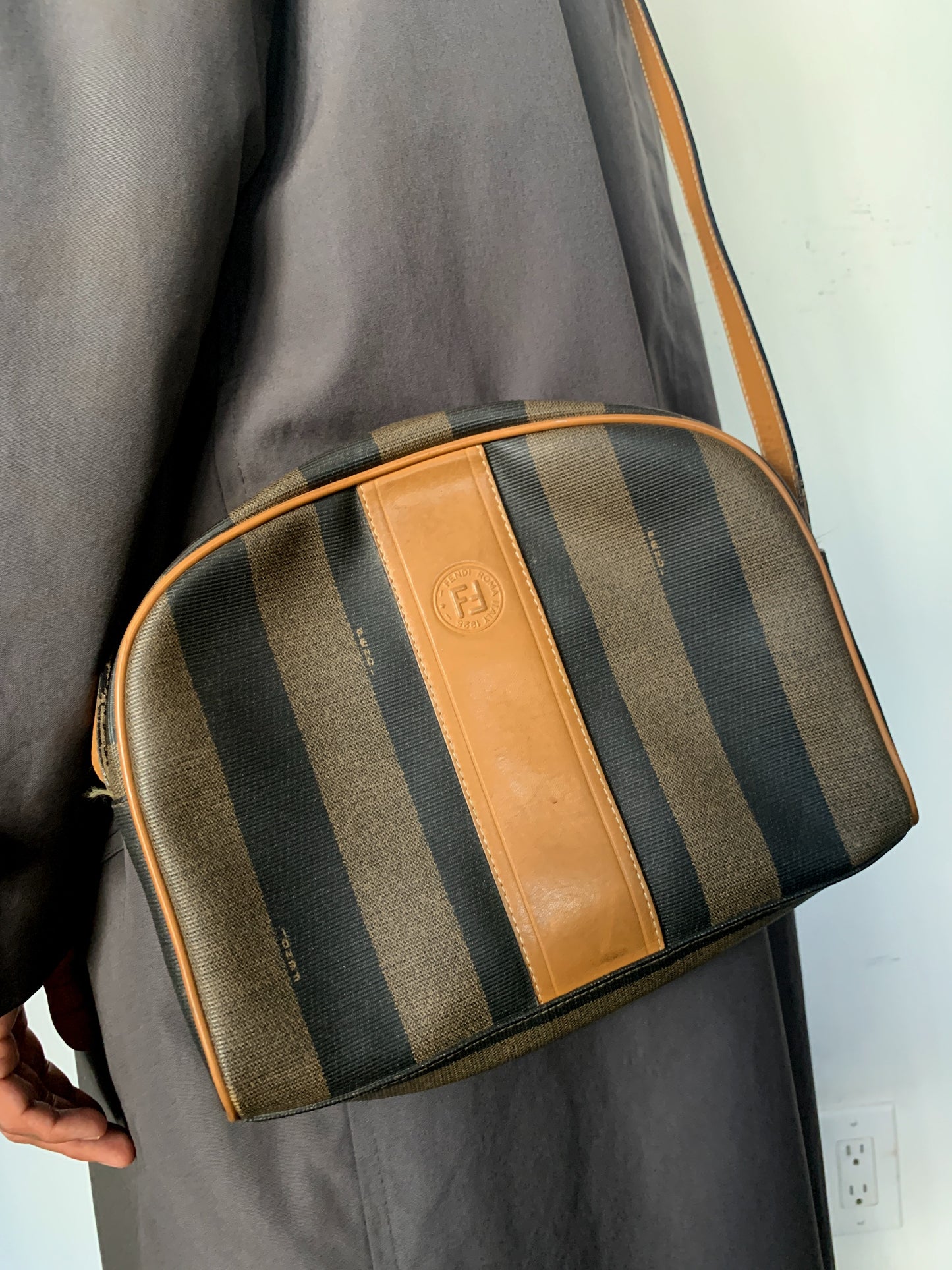 1970S FENDI SHOULDER BAG