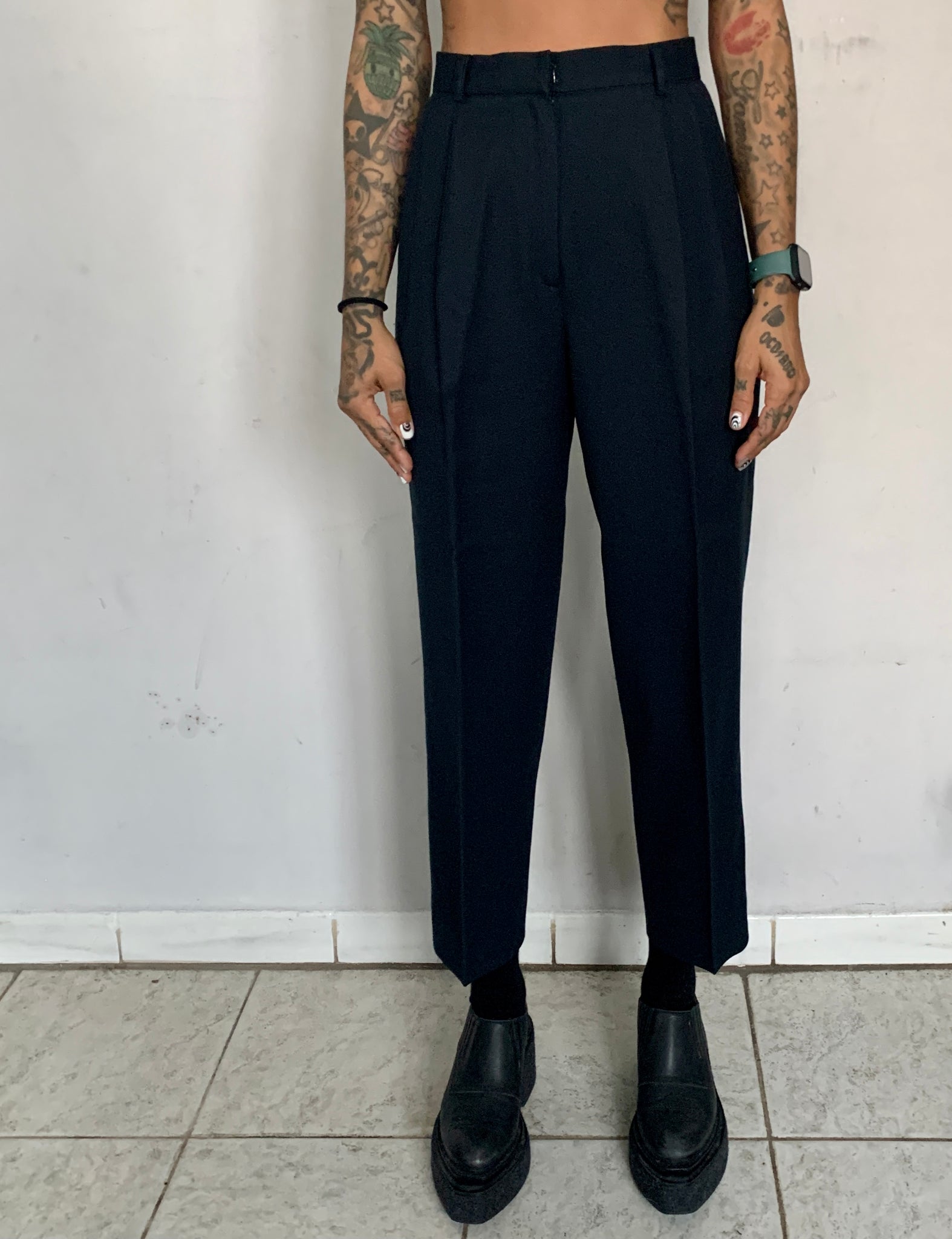HIGH RISE PLEATED TROUSERS, NIGHT