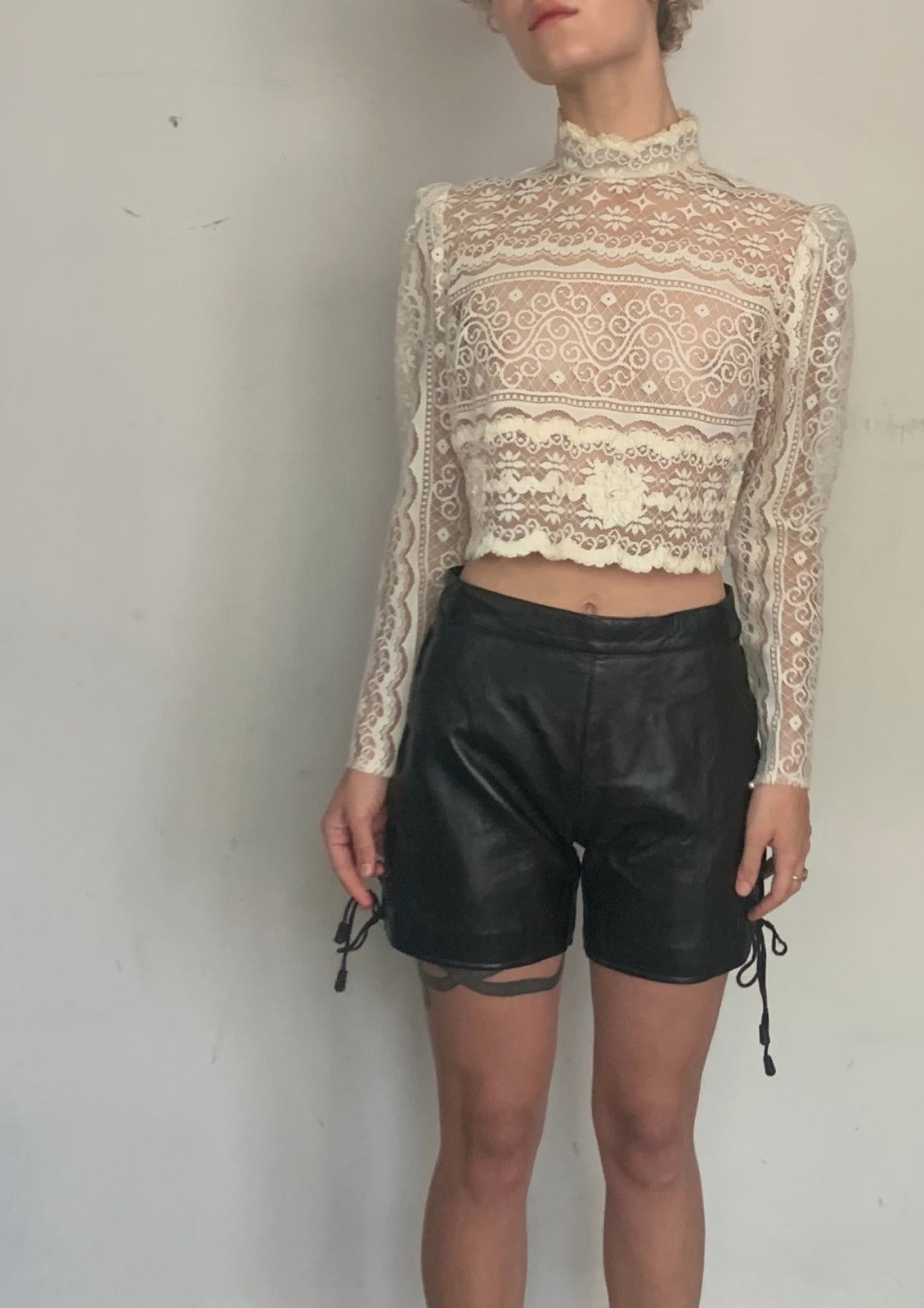 HIGH WAIST LEATHER SHORTS